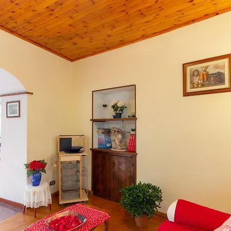 Lovely In Gioviano -lu- With Kitchen * Ghivizzano