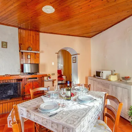 Lovely In Gioviano -lu- With Kitchen Διαμέρισμα Ghivizzano